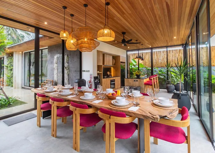 Sri Sutarsih By Balisuperhost Villa *